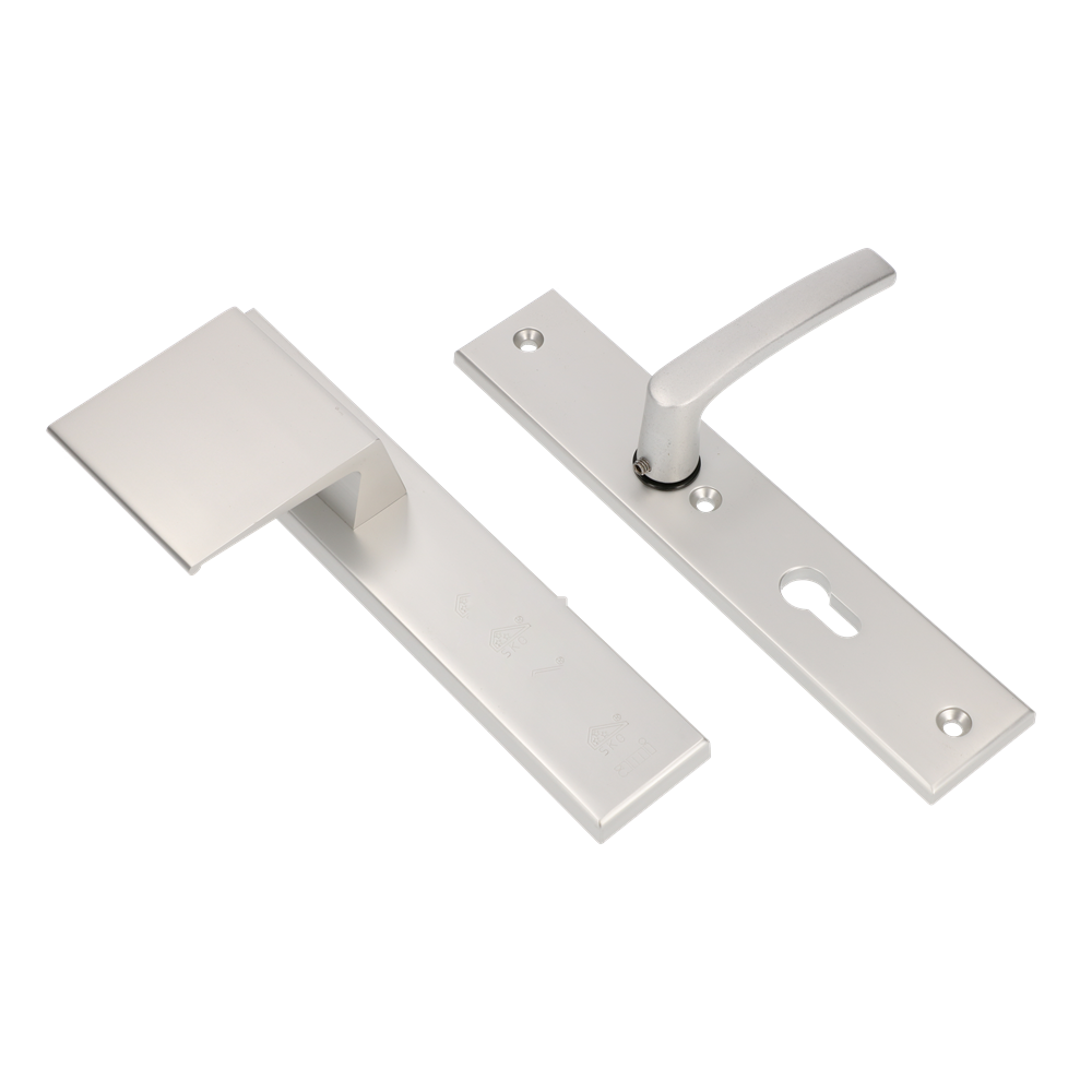 AMI Veiligheidsbeslag 251/50 Profielcilinder 72 Deurdikte 90/80 Li F2 + Blind Deurkruk 332 Deurdikte 38/42 Mm - 802485